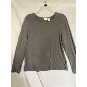 Chico's Long-Sleeve Gray/Silver Knit Shirt. Layers. Basic. Crew neck. Size M.